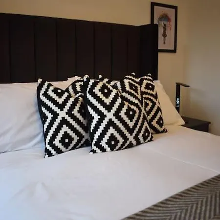 Semesterbostad The Little Luxury Getaway! *