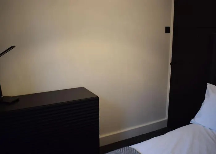 The Little Luxury Getaway! بيت للعطل *